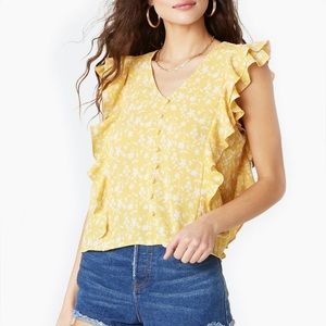 BB DAKOTA All The Frills Floral Ruffle Trim Tank